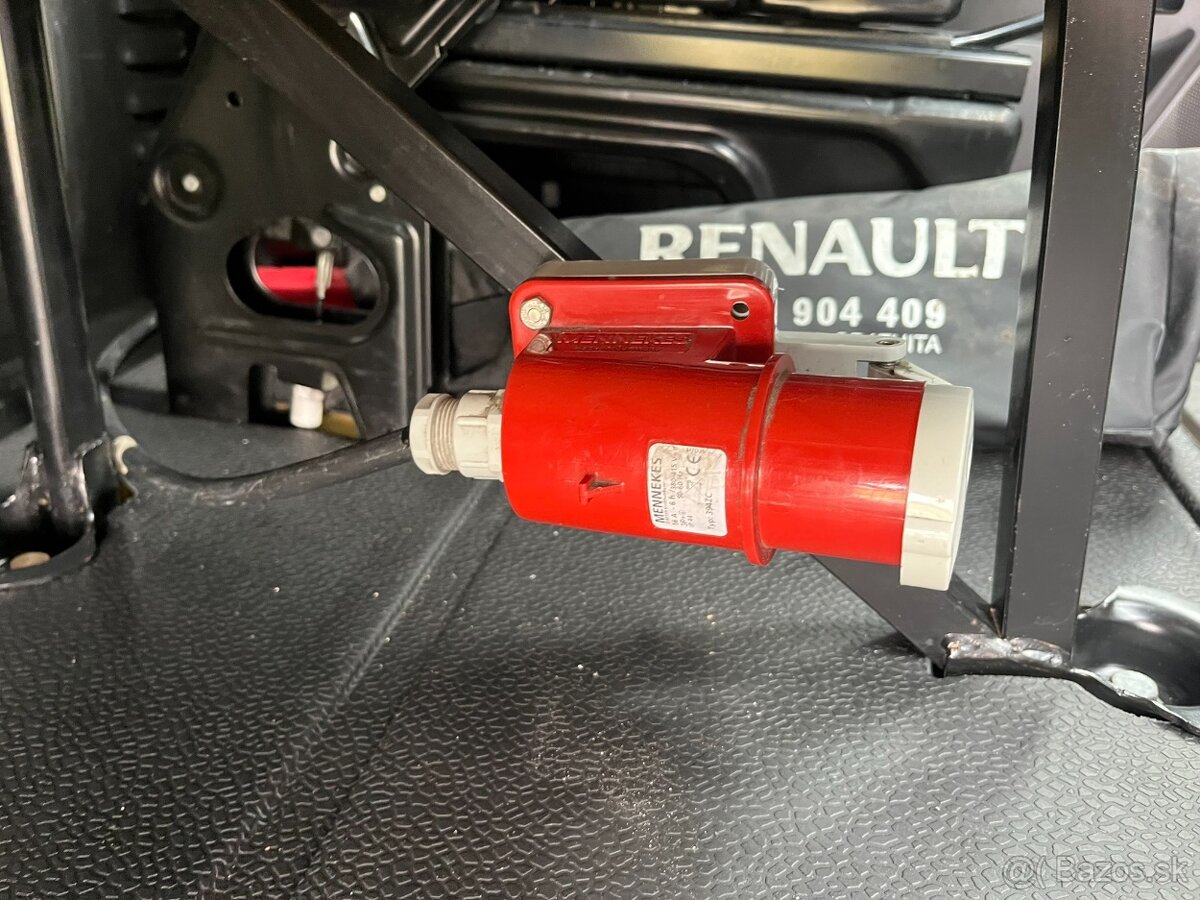 Renault MASTER 2,3, chladiak,136274km,externé nap. - 13