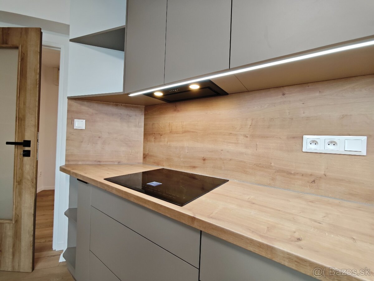 3-izbový byt kompletne zrekonštruovaný - 13