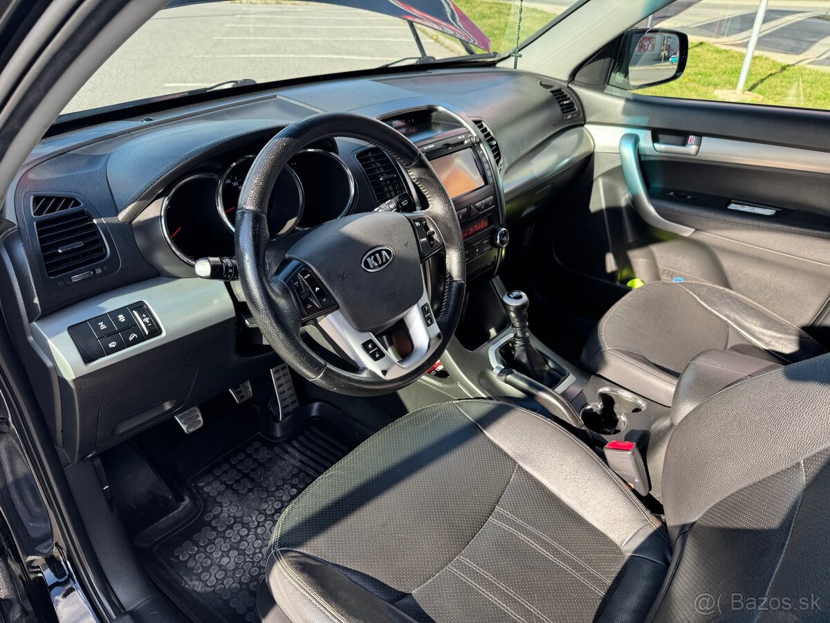 Predám Kia Sorento 2,2CRDi - 13