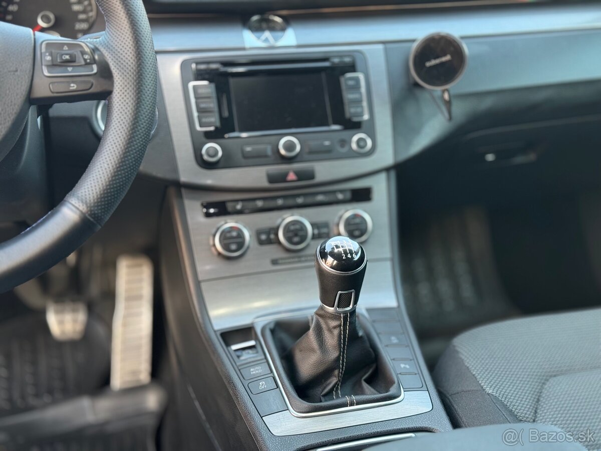 Volkswagen Passat B7 2.0 TDi 103kw - 13