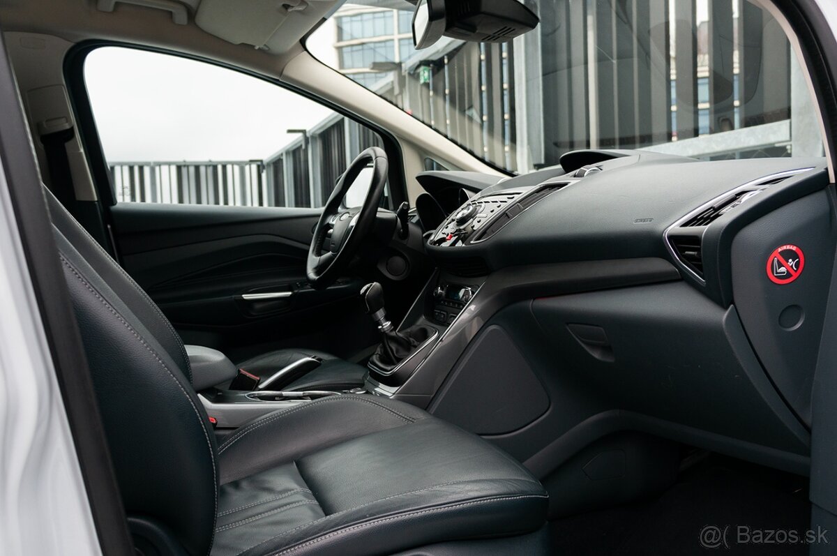 Ford Grand C-Max 2.0 TDCi TITANIUM (7-míst) - 13