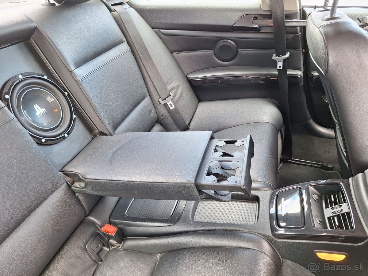 BMW E92 330i Coupe N52 MANUÁL - 13