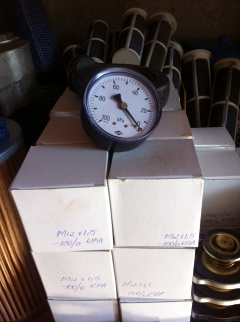 ND UNK 320,LKT120,UNC 200 AJ 201 UN 053 - 13