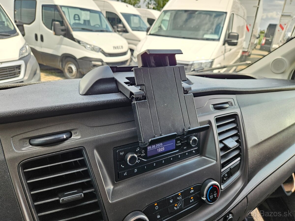 Ford Transit L3H2 2.0 TdCi/131hp - 2020 - 13