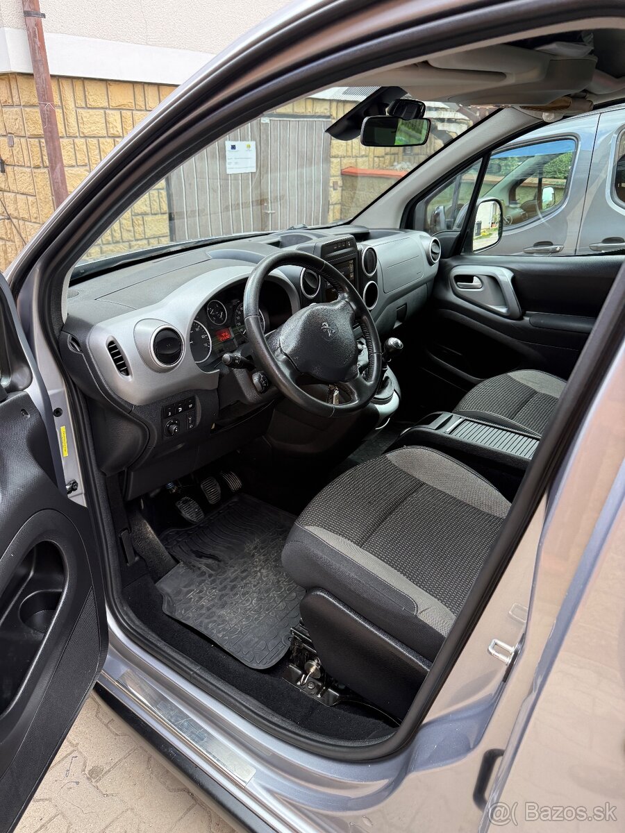 Peugeot Partner Tepee 1.6, 88 kW, Nafta - 13