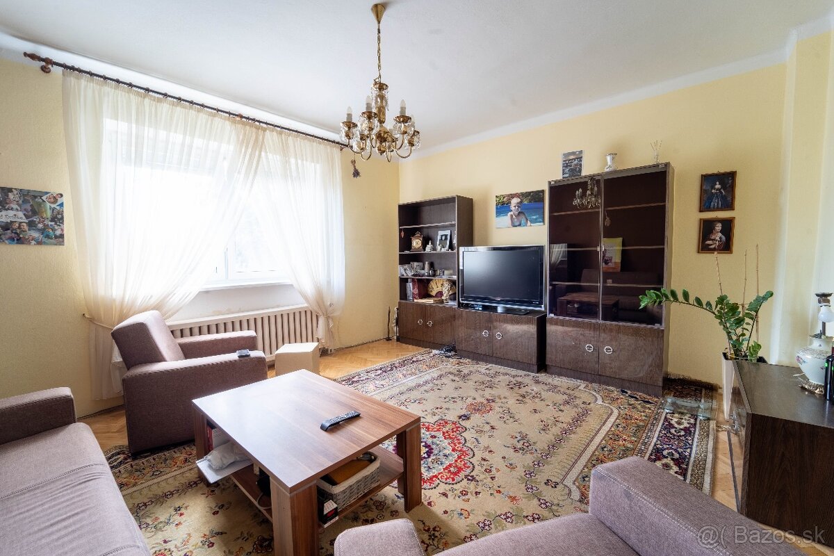 Na predaj rodinný dom s rozľahlým pozemkom 1788m2 MODRA - 13