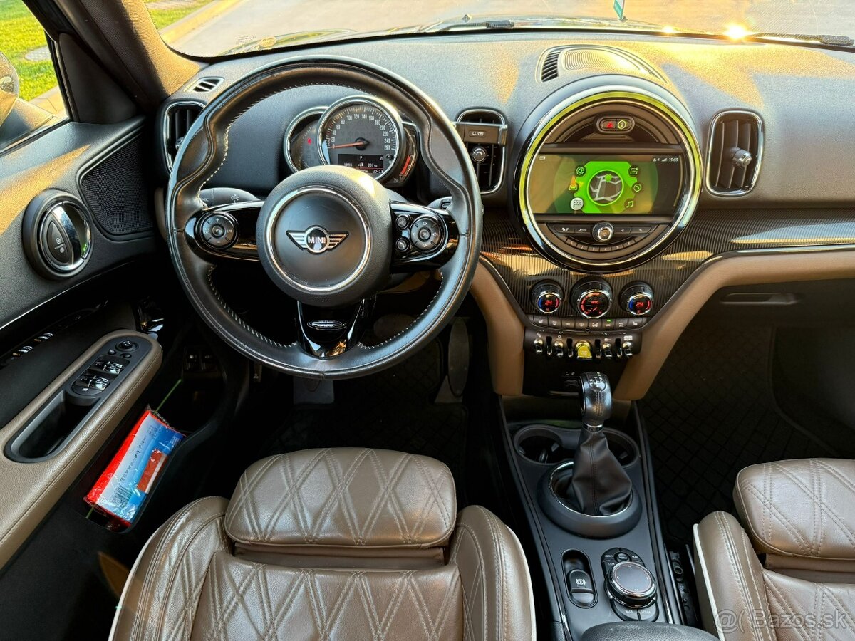 Mini Countryman Cooper SE ALL4 - 13