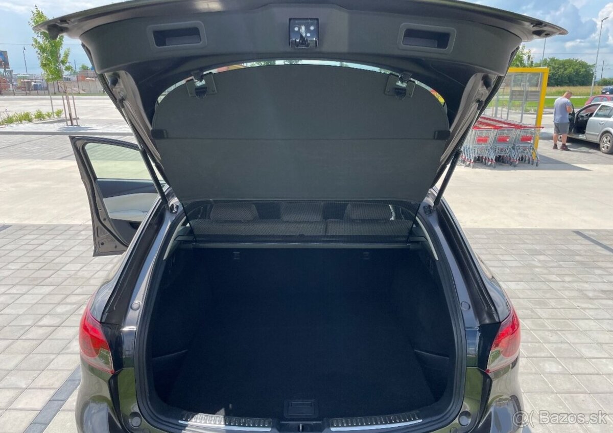 Mazda 6 Wagon Combi Revolution TOP A/T - 13