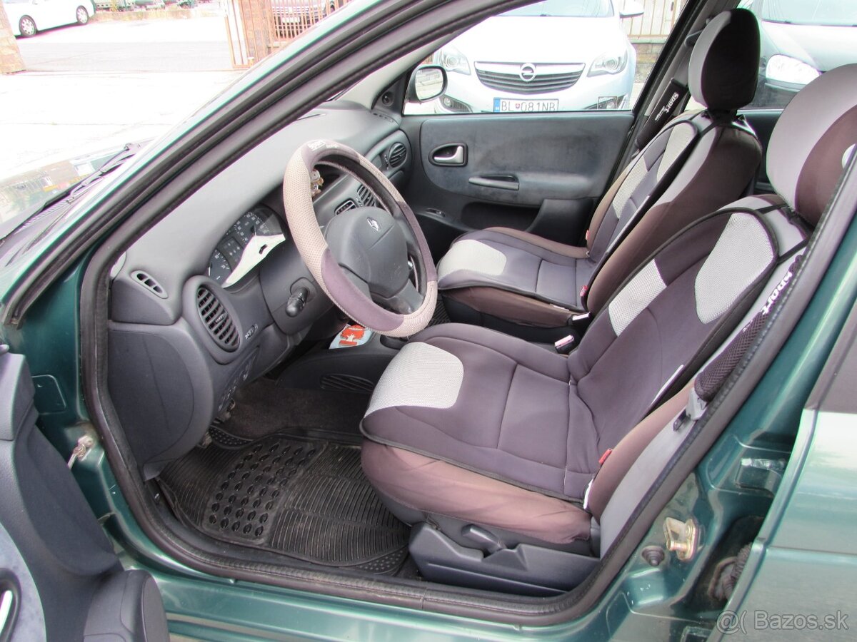 Renault Mégane 1.6 16V Authentique - 13