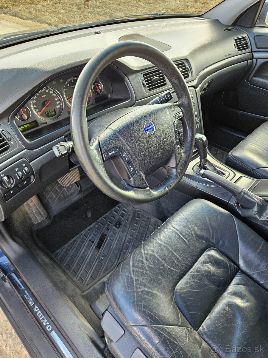 VOLVO S80 2,5T AWD - 13