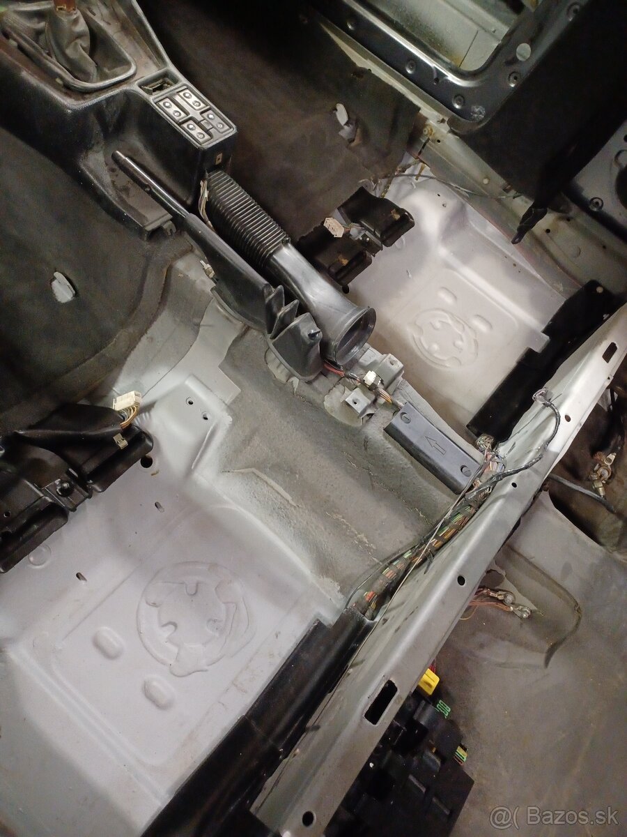 BMW E34 525i M50bezvanos - 13
