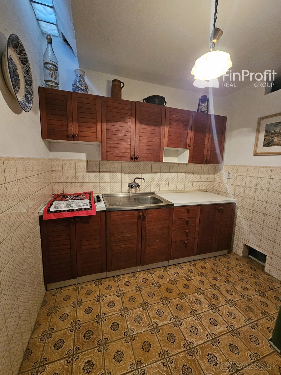 Rodinný dom v tichej lokalite mesta Myjava - 13