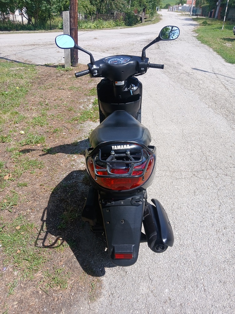 Yamaha Vity 125 - 13