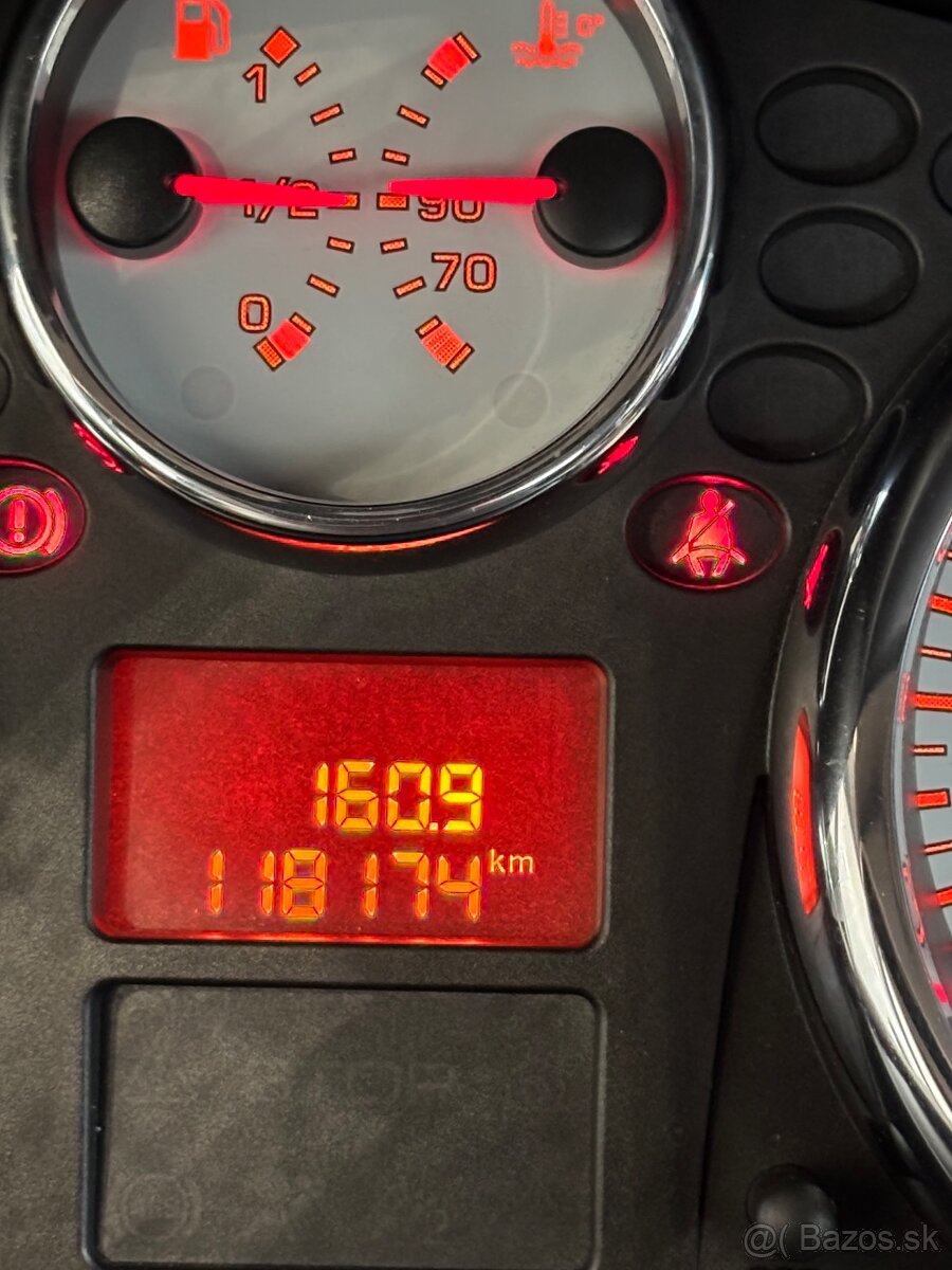 207 SPORT - 13