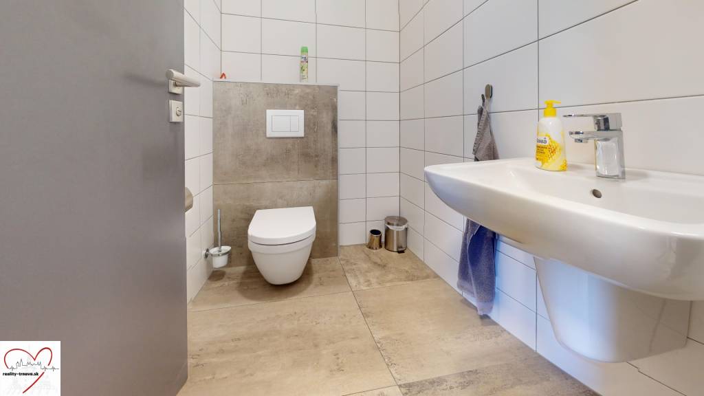 Obchodné, administratívne, priestory, showroom v exponovanej - 13