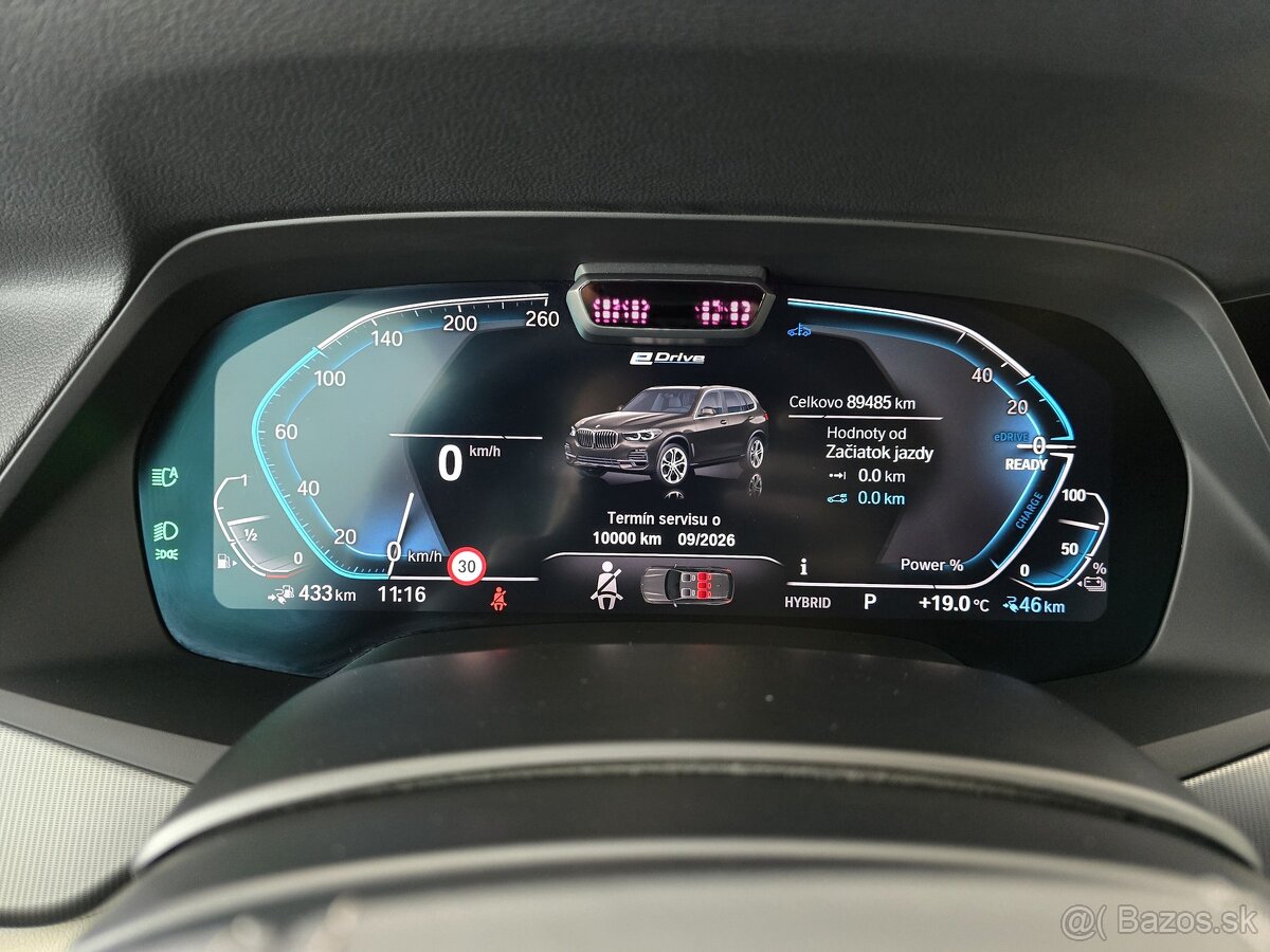 BMW X5 xDrive 45e - 13