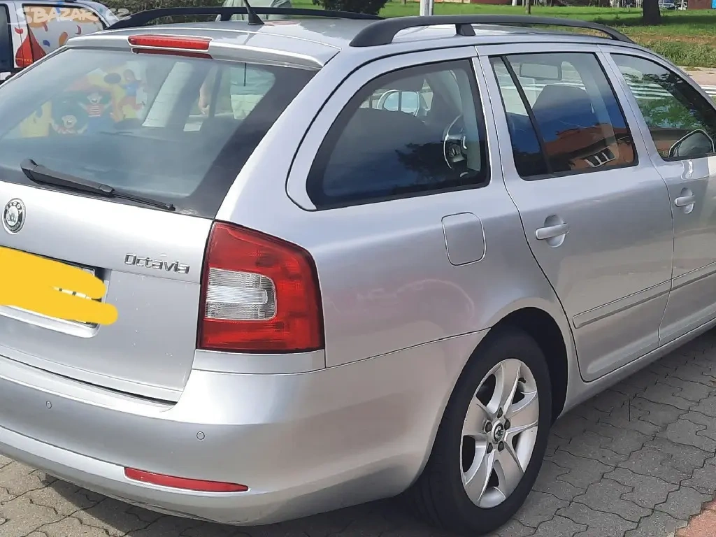 ŠKODA OCTAVIA 1.6MPi,75kw (102 koni) - 13