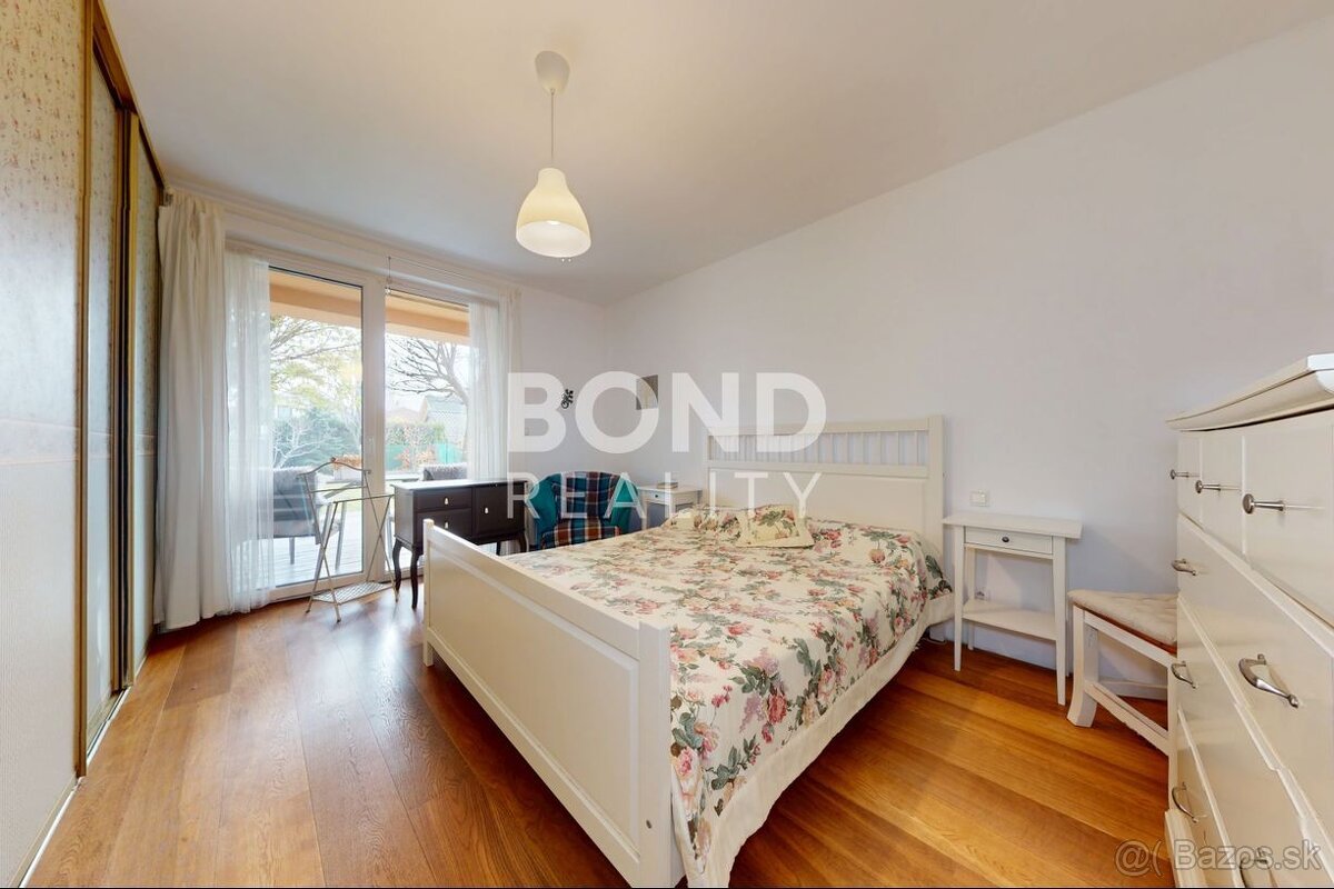 Nádherný rodinný dom v Malinove - 13