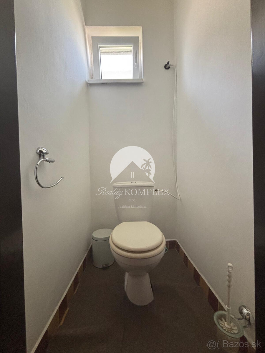 Reality KOMPLEX s.r.o. Vám EXKLUZÍVNE ponúka na predaj rodin - 13