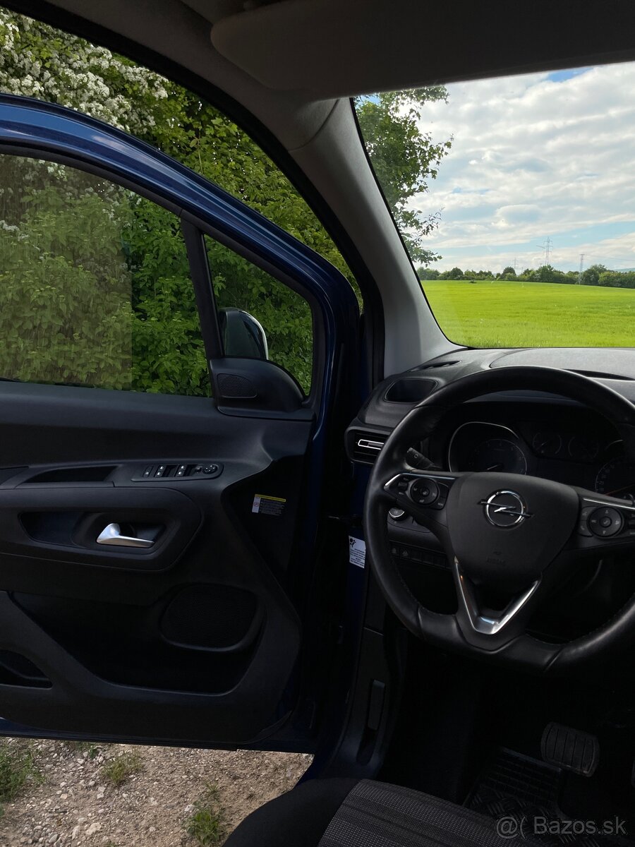 Opel Combo Elegance Plus 1.5 CDTI AT8 (12/2022) - 13