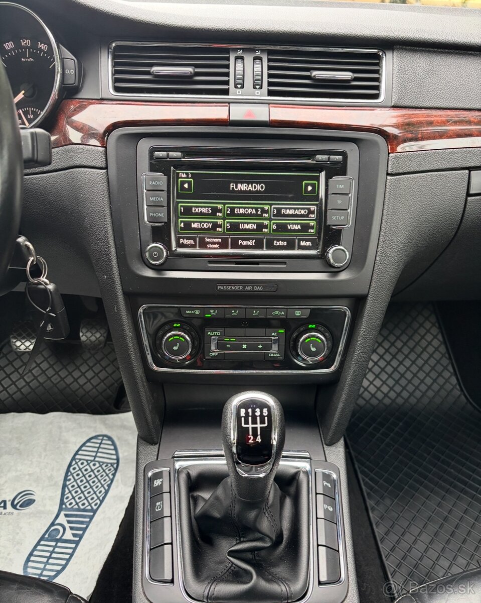 ŠKODA SUPERB 1.9 TDI BEZ DPF ELEGANCE - 13