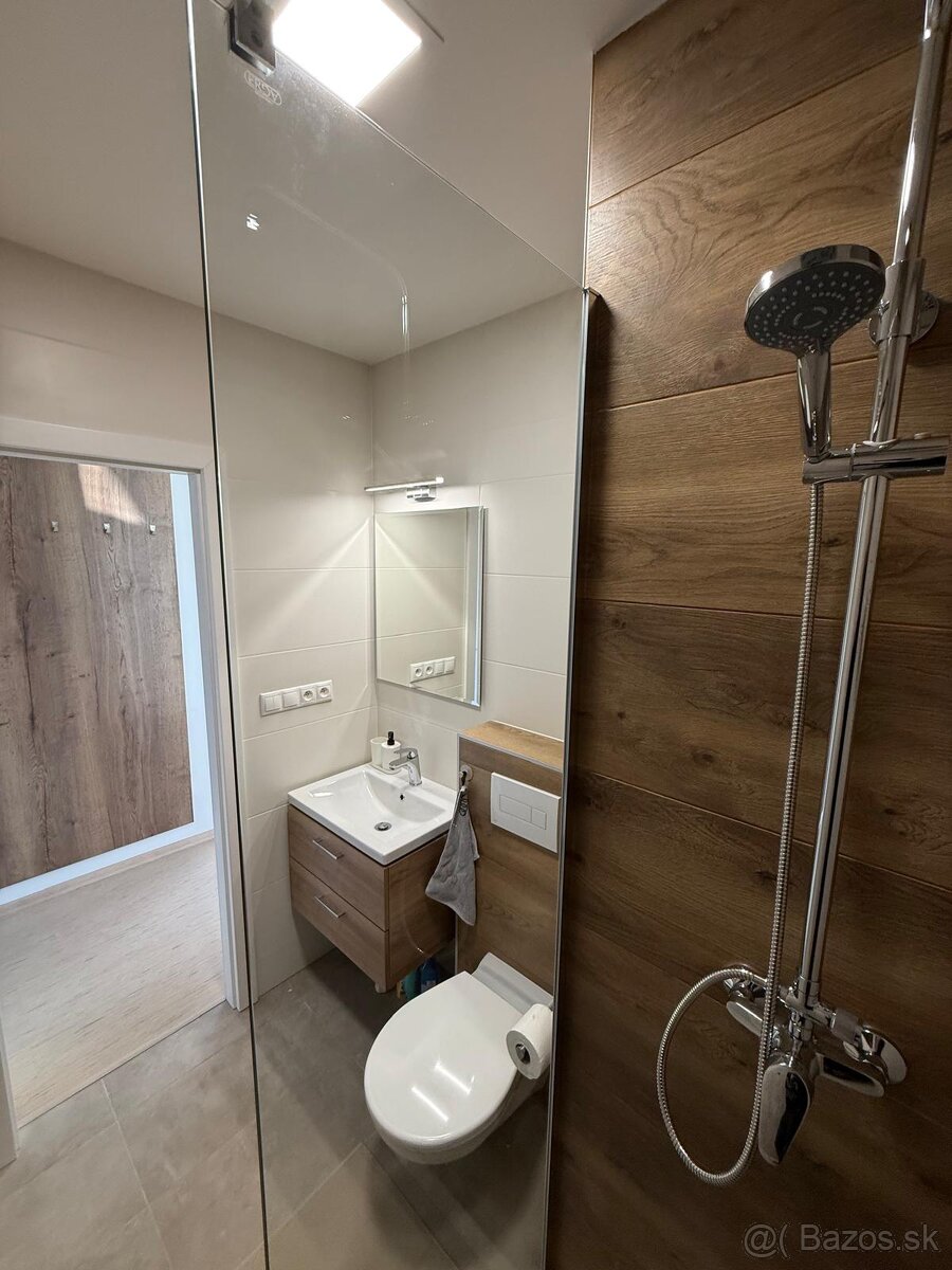 Prenájom 1-iz.byt - 13