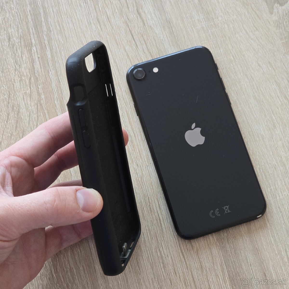 iPhone SE 2020 (64 GB, čierny) - 13