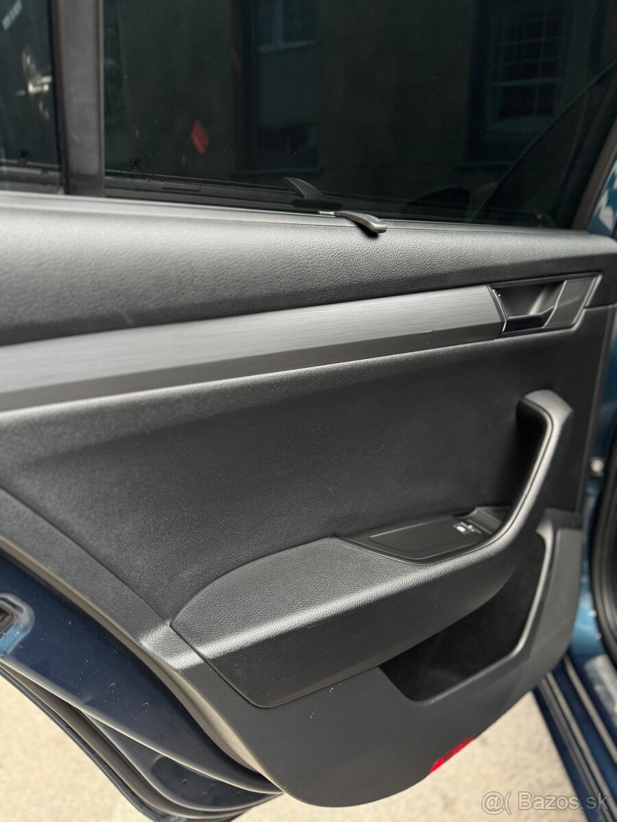 ŠKODA SUPERB 2.0TDi - 13