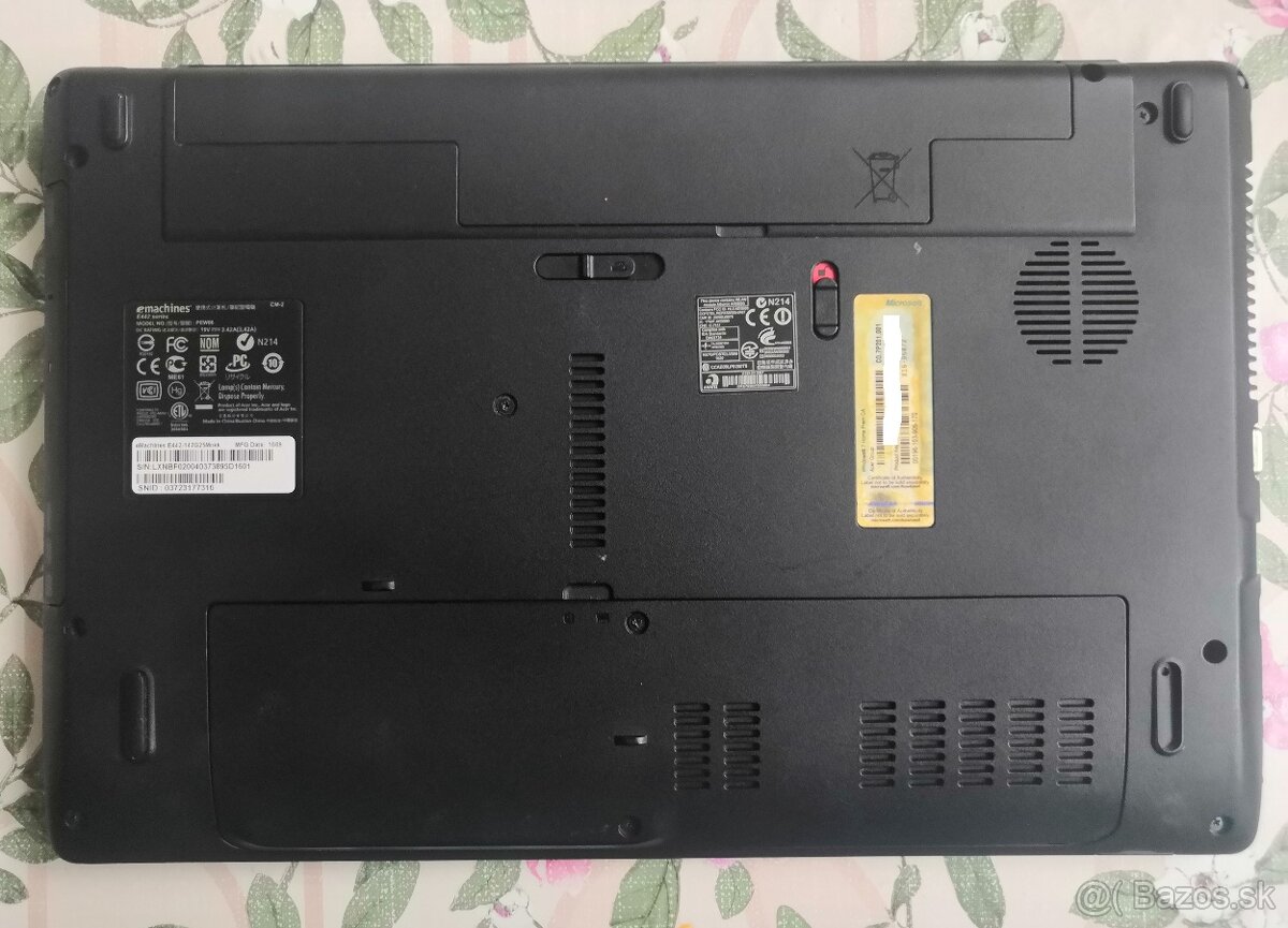 Predam funkcny notebook Emachines 442 - 13