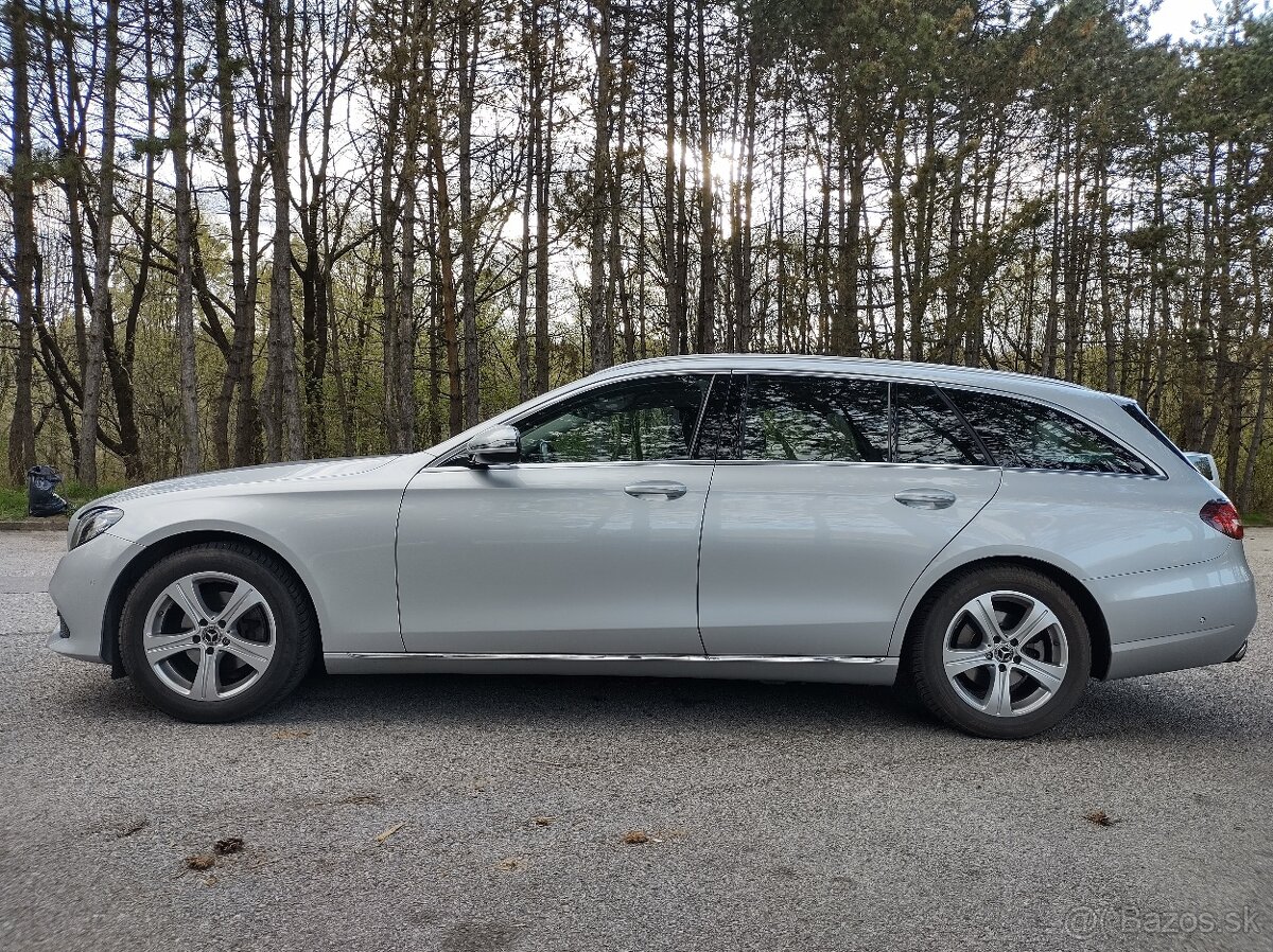 Predám Mercedes-Benz E trieda T 220d - 13
