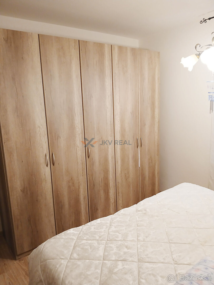 Mimoriadna Ponuka: Extrémne Priestranný 5-izbový Byt s Balkó - 13