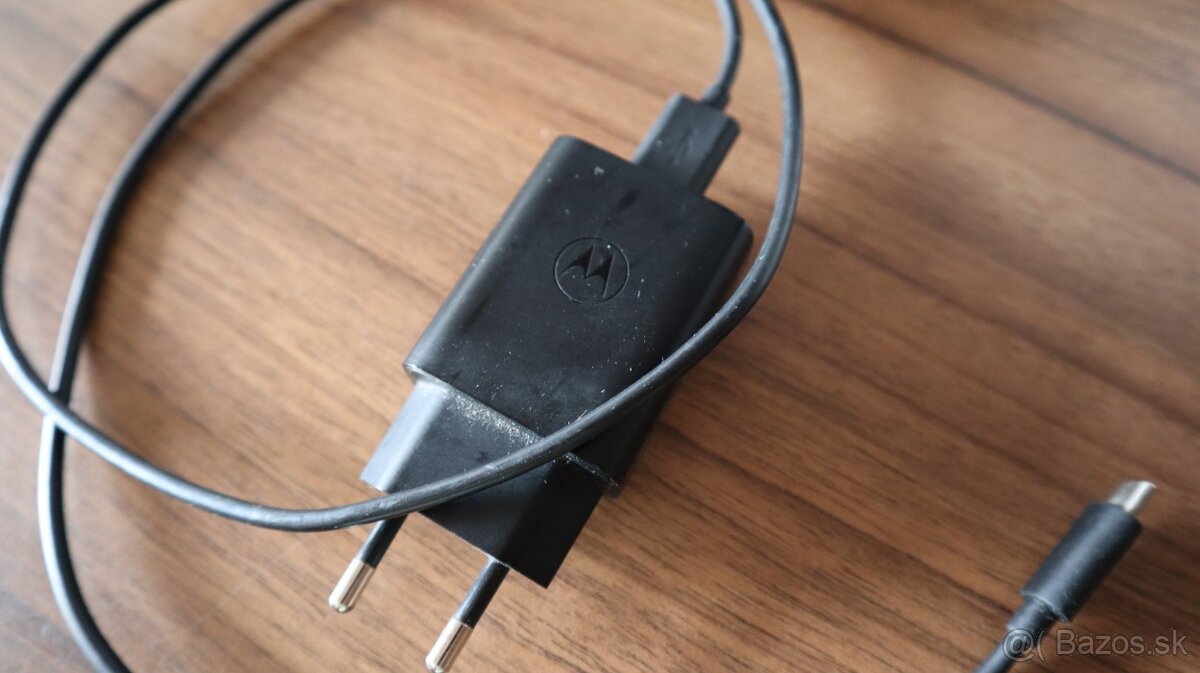 Motorola G100 - 13