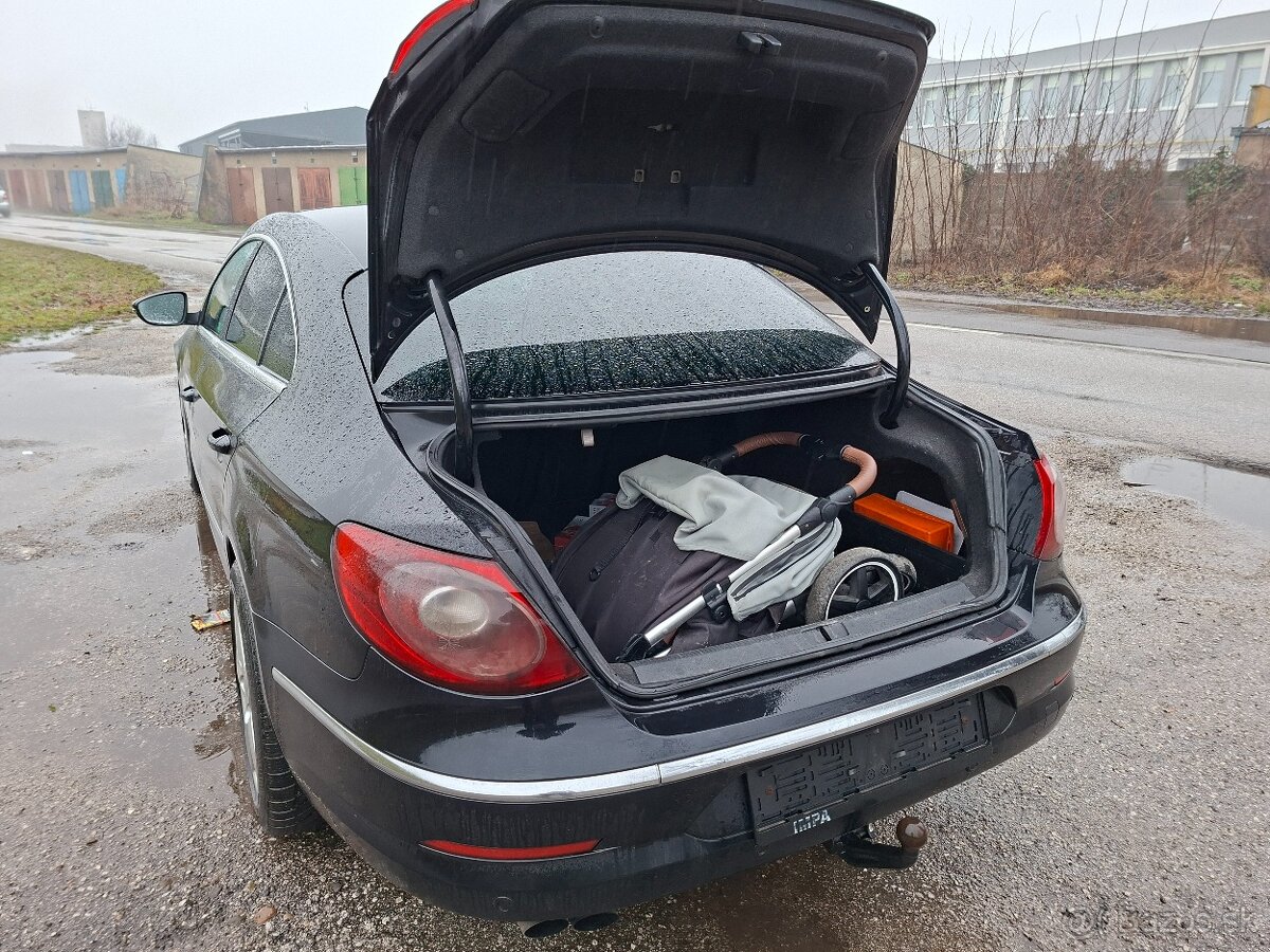 Volkswagen Passat CC - 13