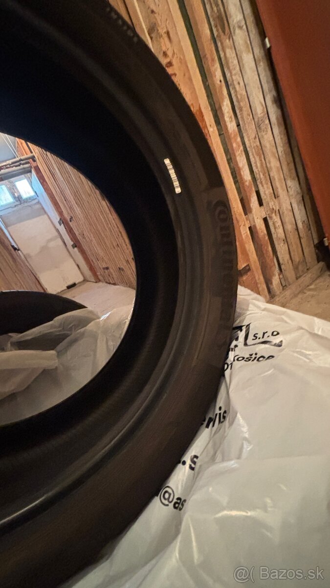225/45/18R - 13
