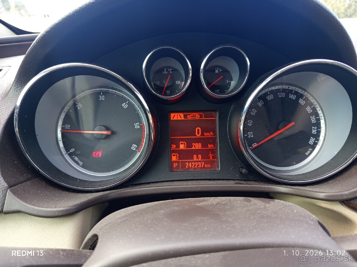Opel Insignia 2012 nafta 2.0 AUTOMAT - 13
