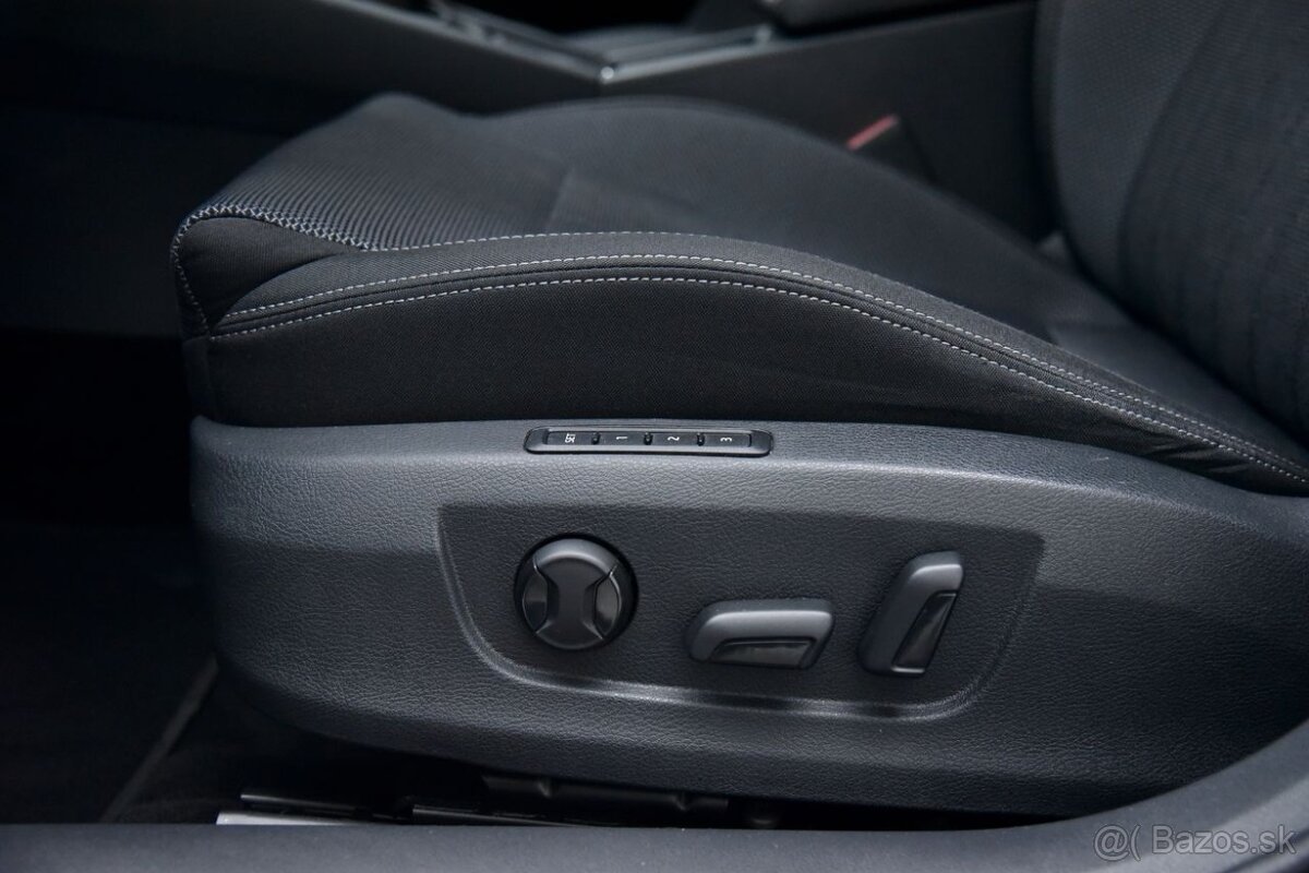 Superb Combi 2.0 TSI Style DSG, LED, Ambient, ACC - 13
