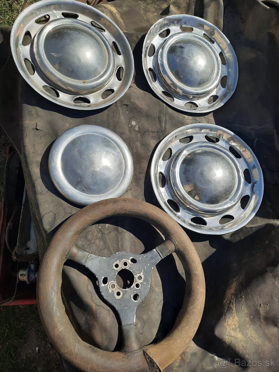 Fiat 850 Berlina Coupe výfuk,disky Maifrini Fiat 500 - 13