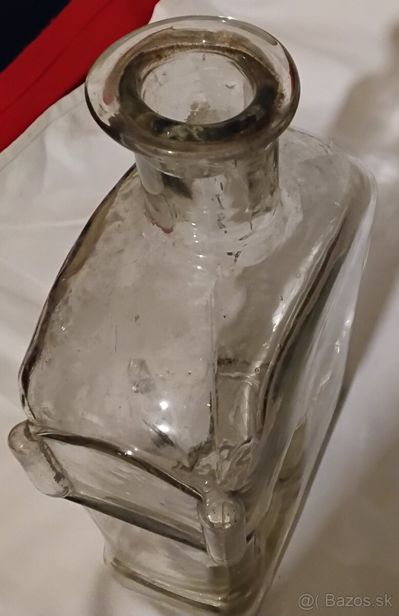 Stare zberateľské flase r - 13