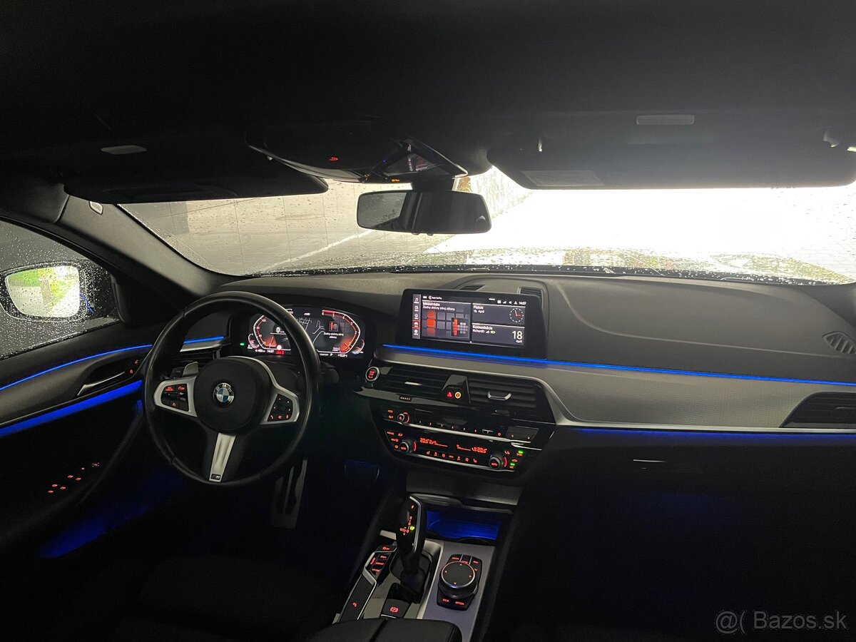 BMW 520d xDrive G30 M-packet - 13