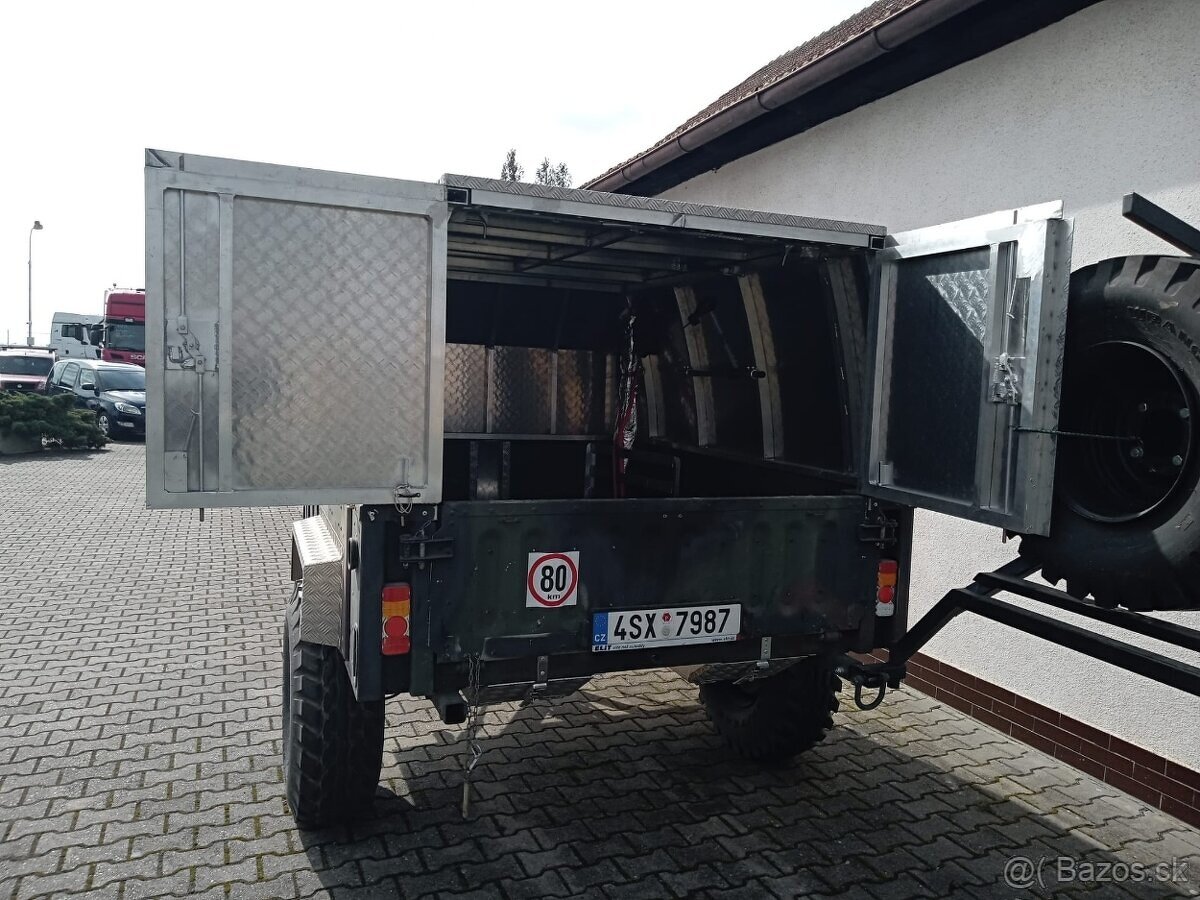 Vojenský přívěs M1101 - 13