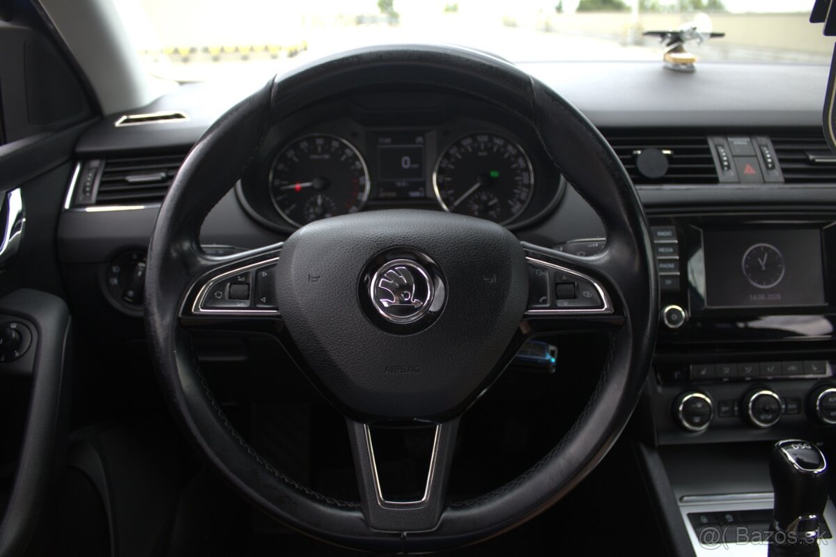 Škoda Octavia Combi 2.0 TDI Style DSG - 13