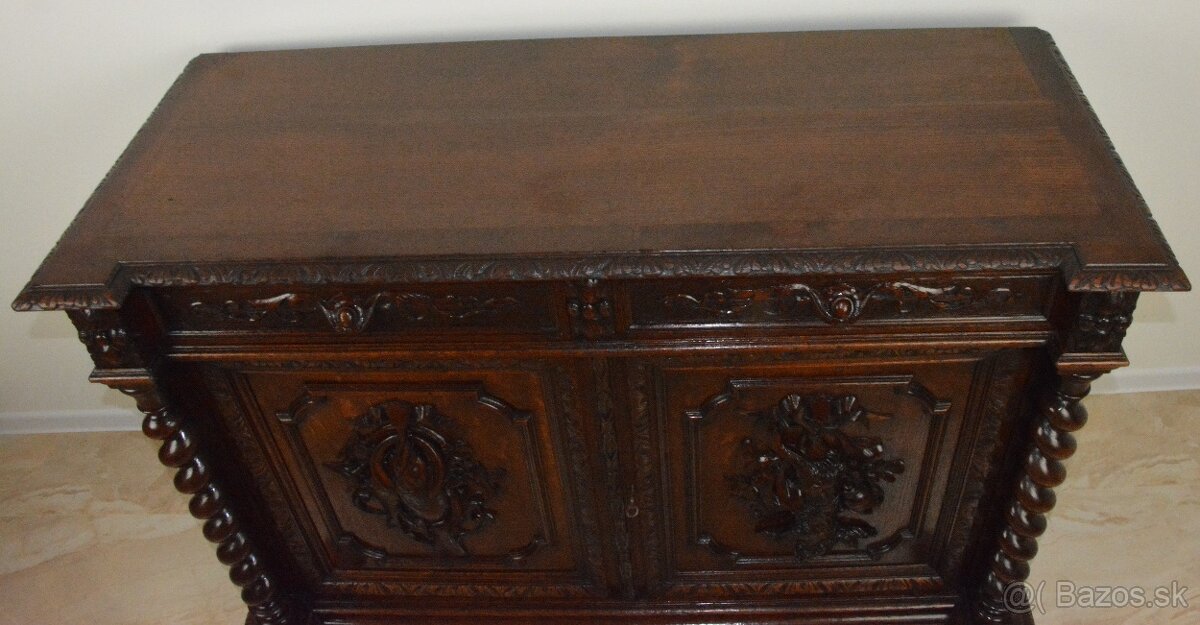 Starožitná komoda s loveckými motivy - dub masiv - 13