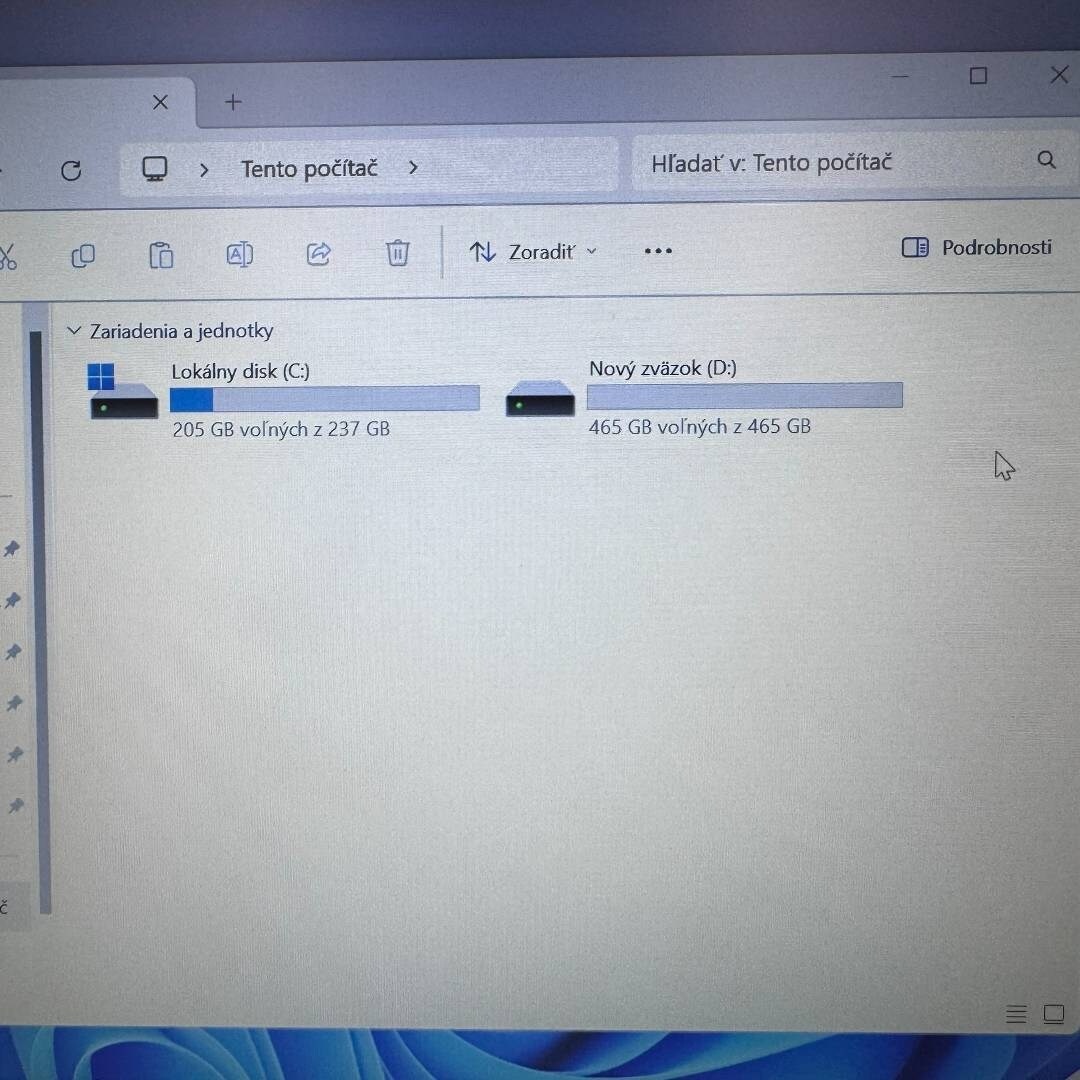 Notebook 14" HP.AMD PRO A10-8730B 4x2,40GHz.8gb ram.256gSSD - 13