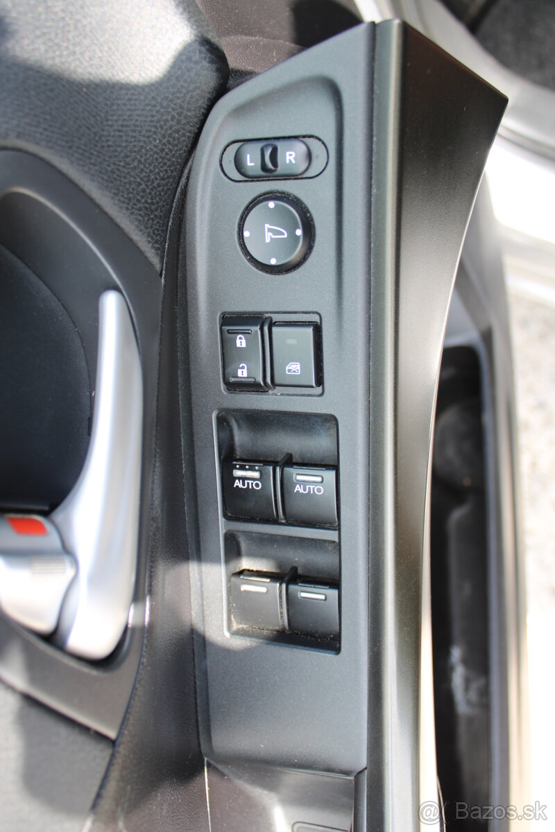 Honda Civic 1.4 i-VTEC Comfort - 13