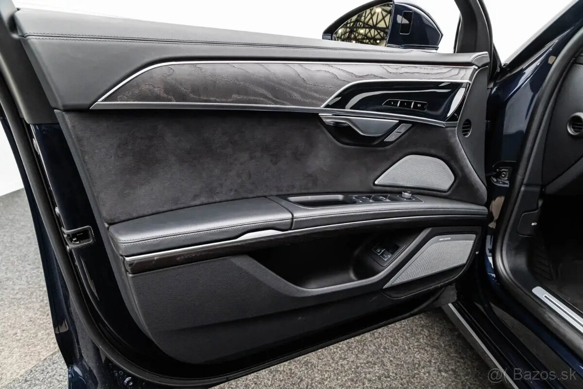 Audi A8 Long 60 TFSie Quattro - 13