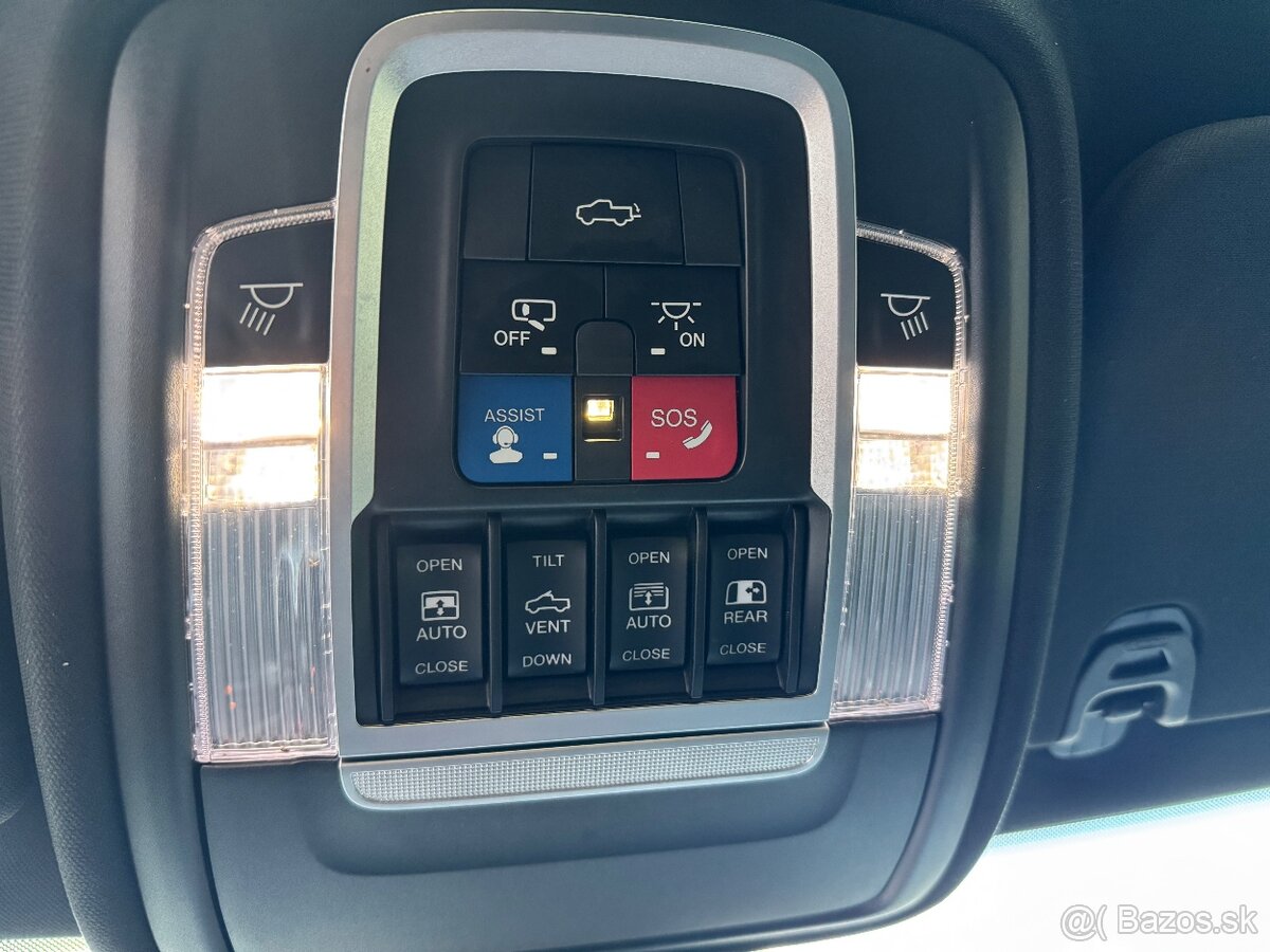 Dodge ram 1500 Laramie 5,7 HEMI - 13
