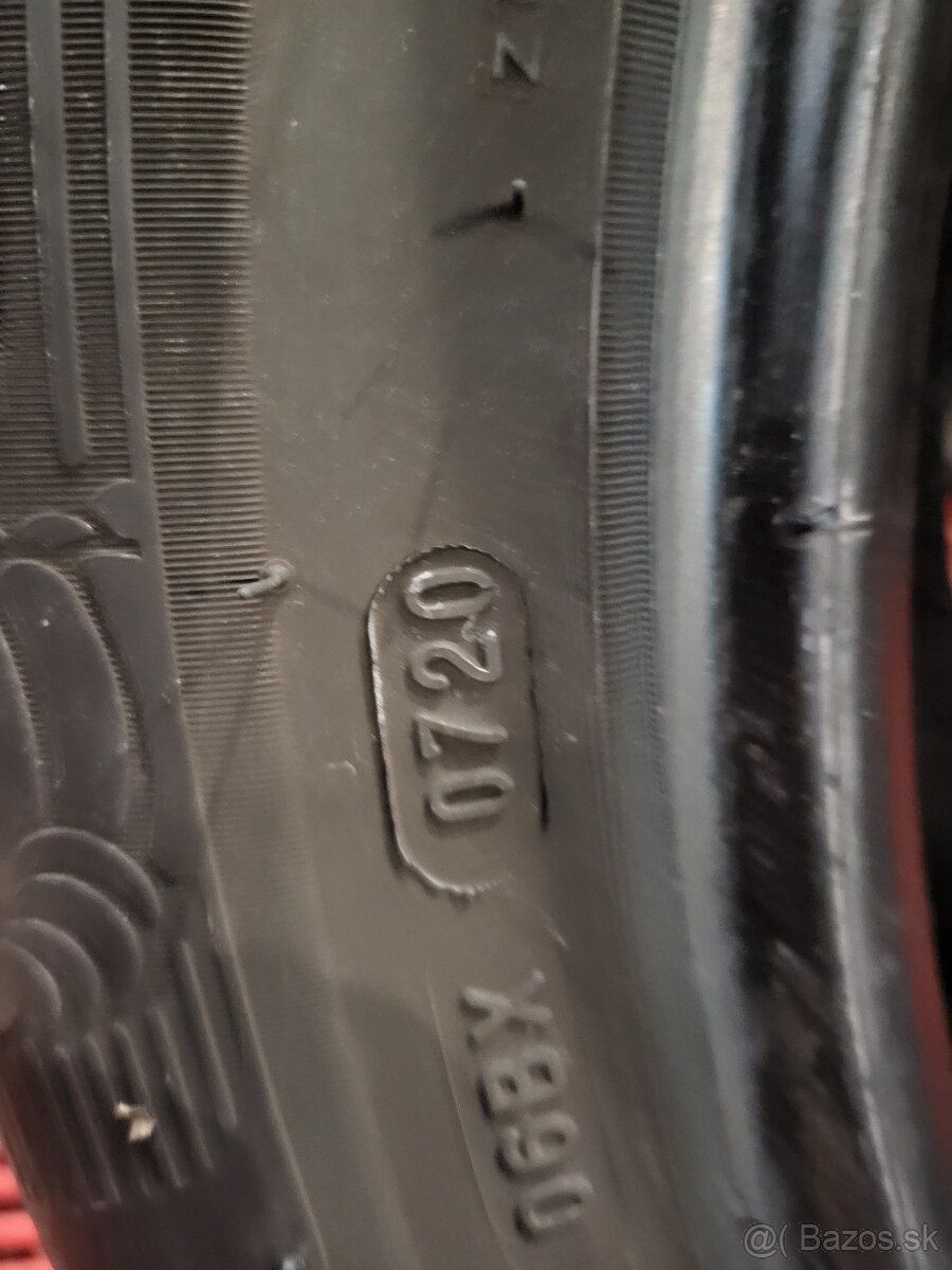 215/60 R17 Michelin zimne pneumatiky - 13