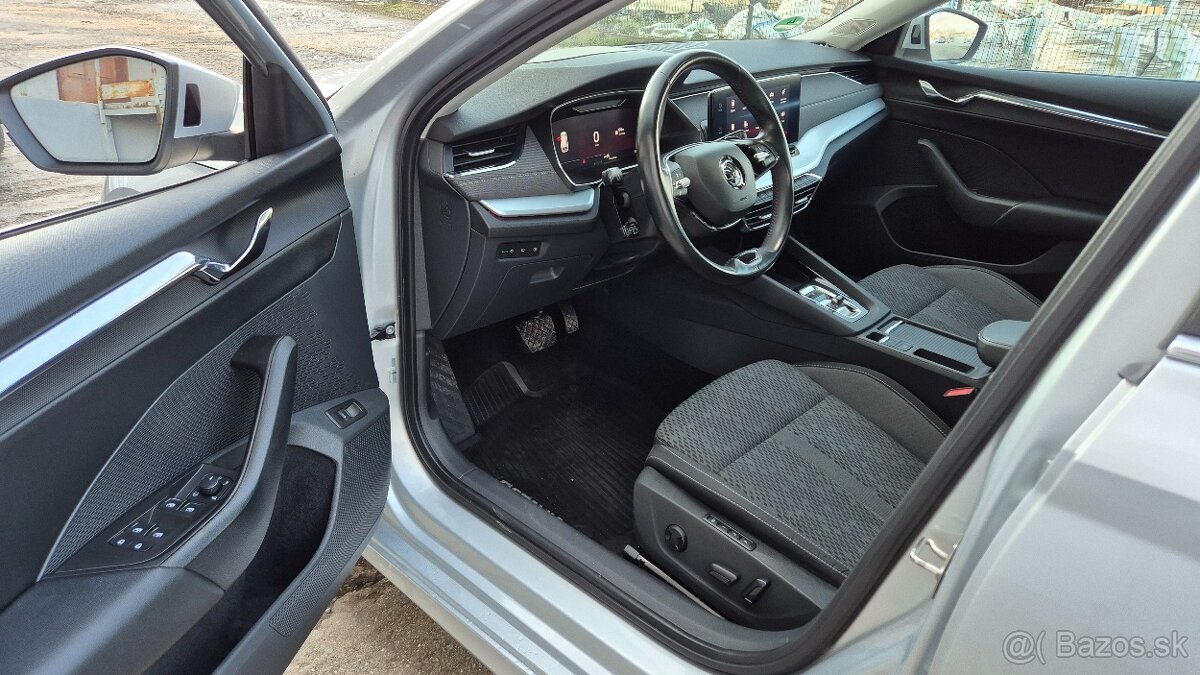 Škoda Octavia Combi 2.0 TDI SCR Style DSG VIRTUAL LED - 13