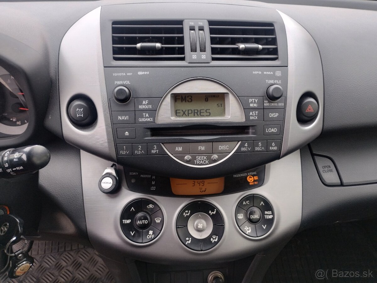 Toyota RAV4 2.2 D-4D 180 - 13