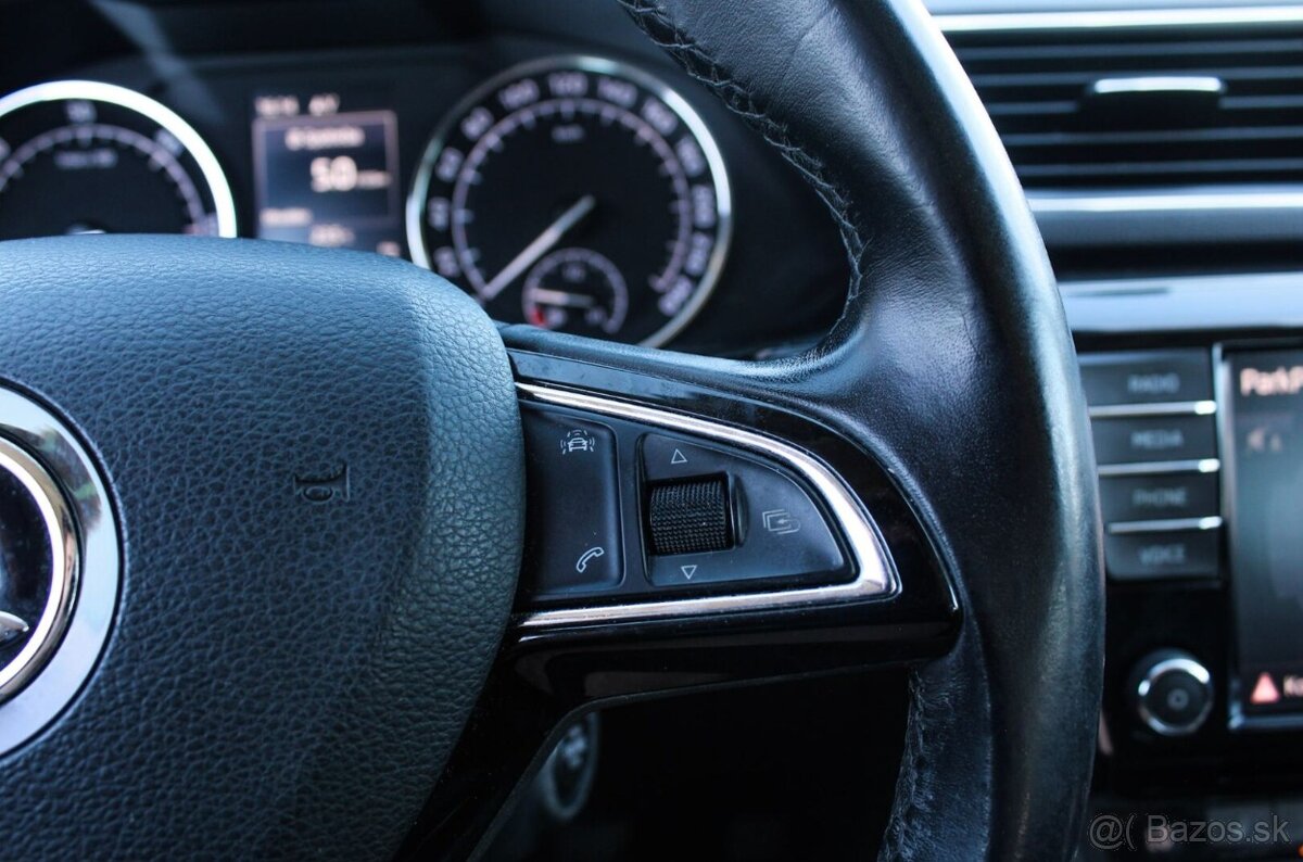 Škoda Superb Combi 1.6 TDI Style - 13